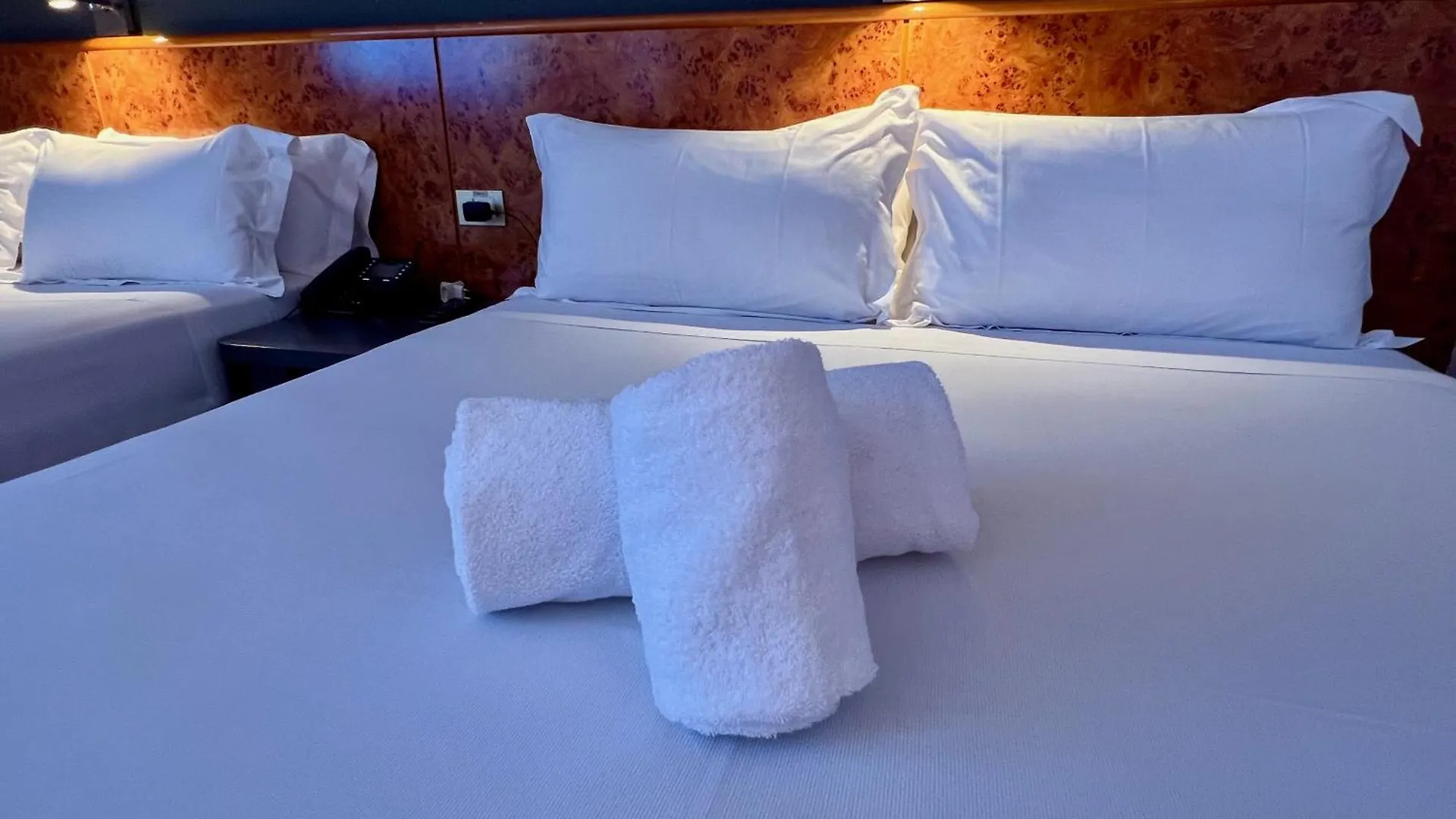Ap Hotel Madrid Airport 3*,