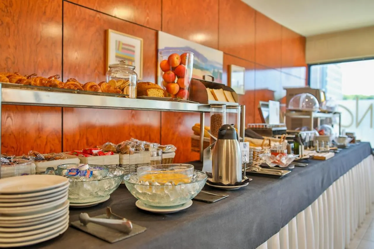 Ap Hotel Madrid Airport 3*,